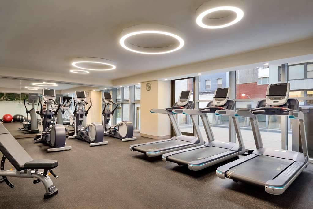 Фото Embassy Suites by Hilton New York Manhattan Times Square
