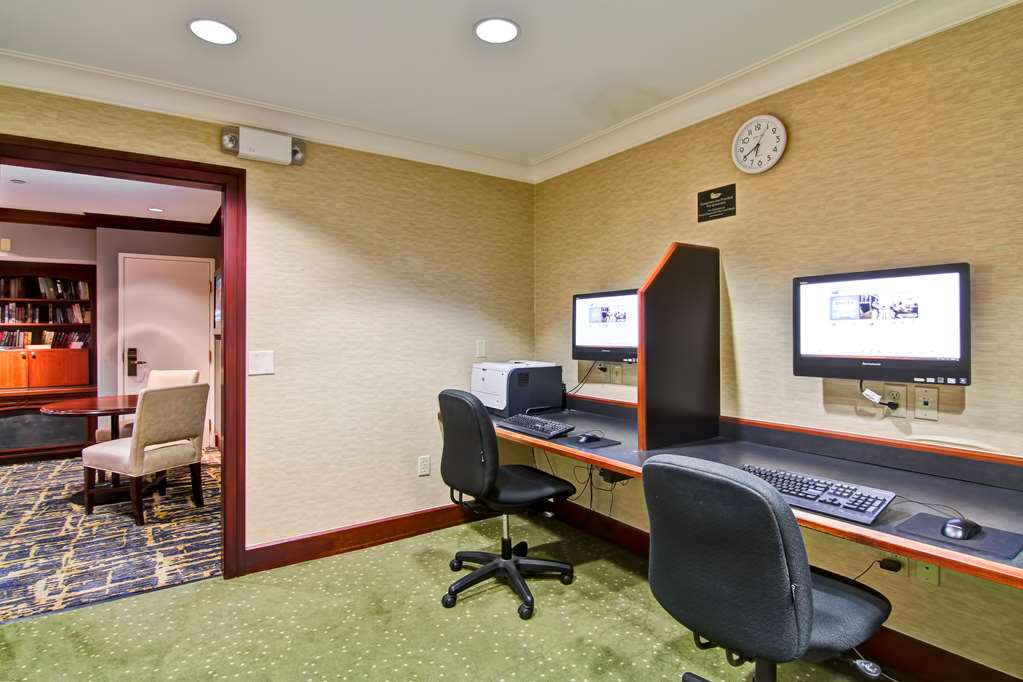 Фото Homewood Suites by Hilton Stratford