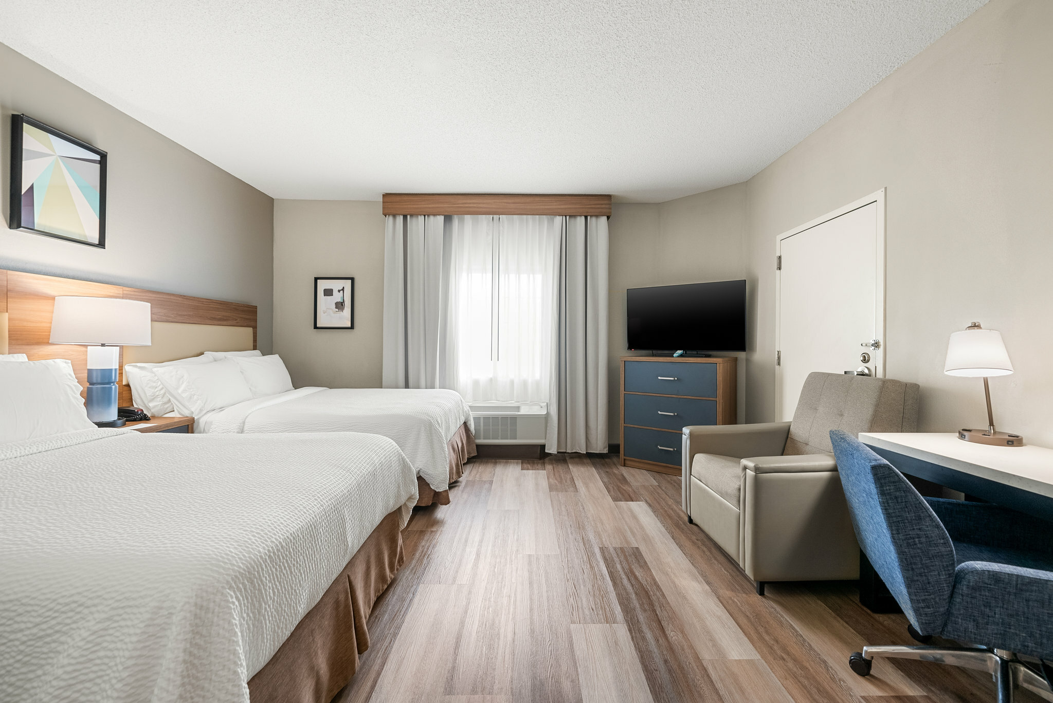 Фото Candlewood Suites Bordentown-Trenton by Ihg