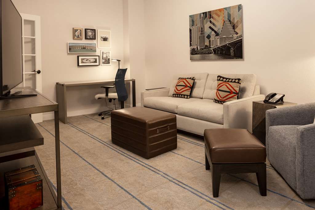 Фото Отель Hilton Austin Airport