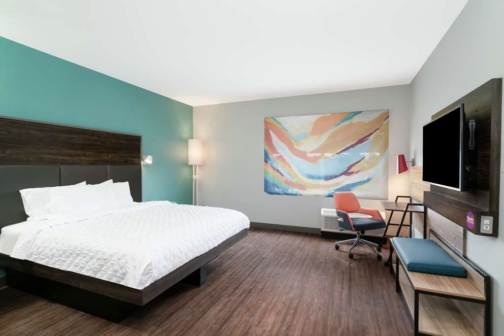 Фото Tru by Hilton Greenville