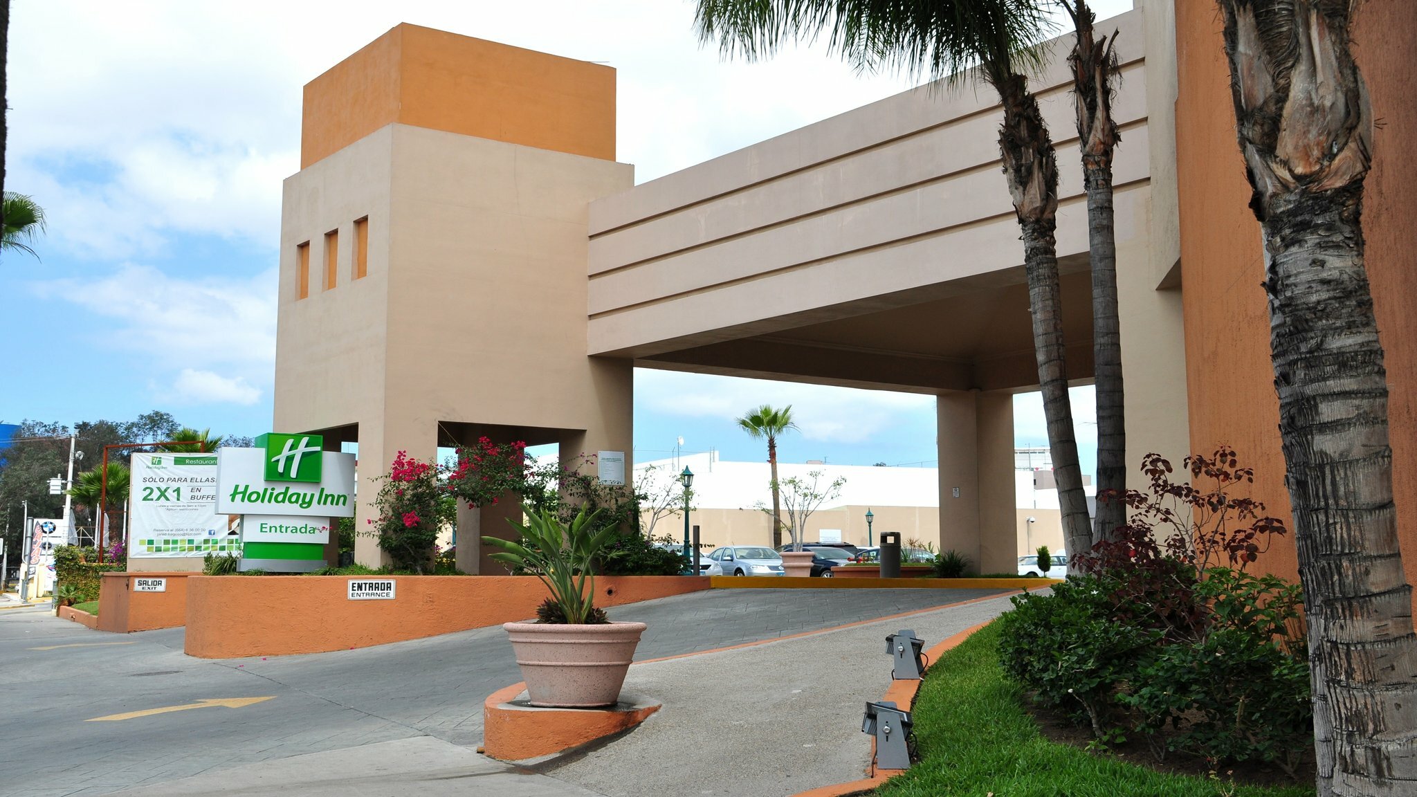 Фото Holiday Inn Tijuana Zona Rio Hotel