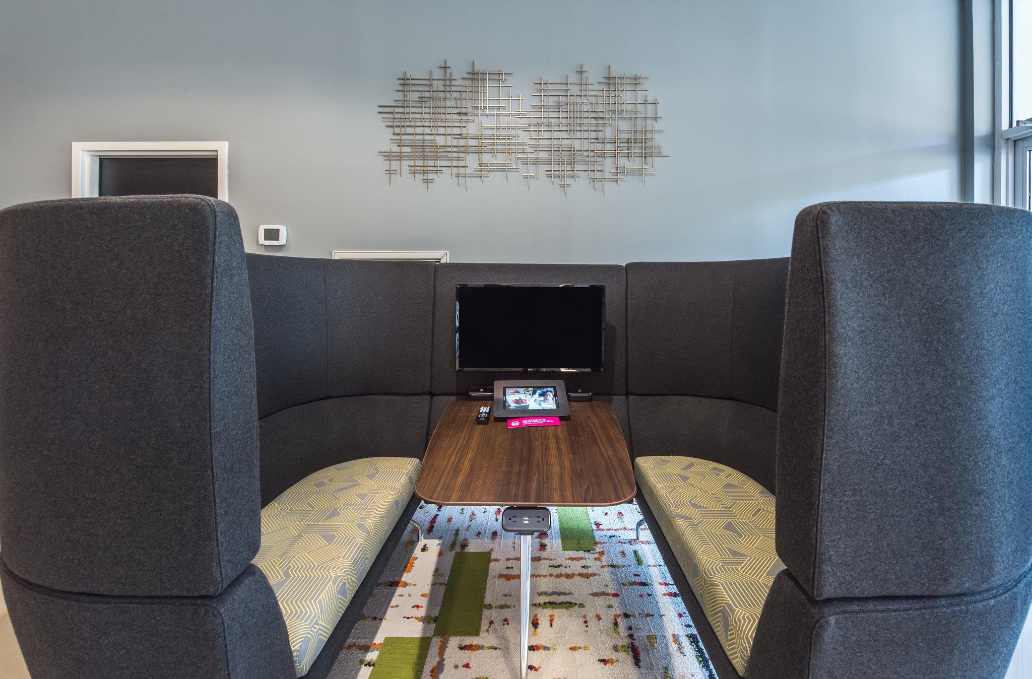 Фото Crowne Plaza Orlando - Downtown, an Ihg Hotel