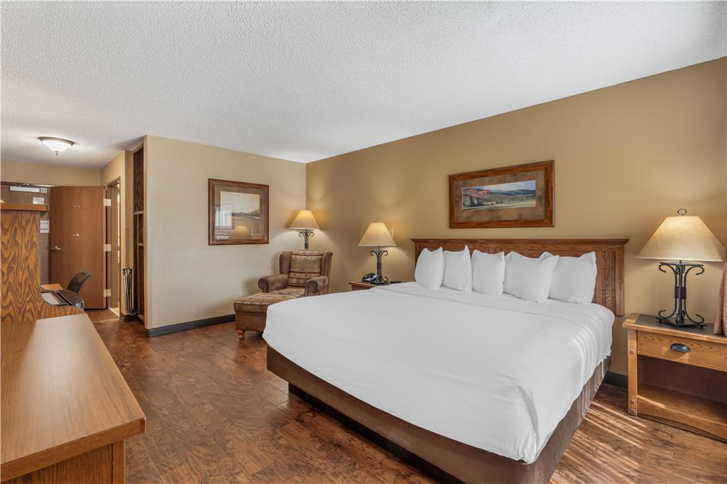 Фото Best Western Plus Kelly Inn & Suites
