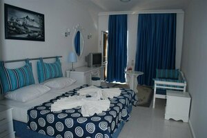 Turkan Beachfront Apartment — фото 4