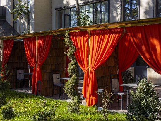 Фото Akjola Hotel