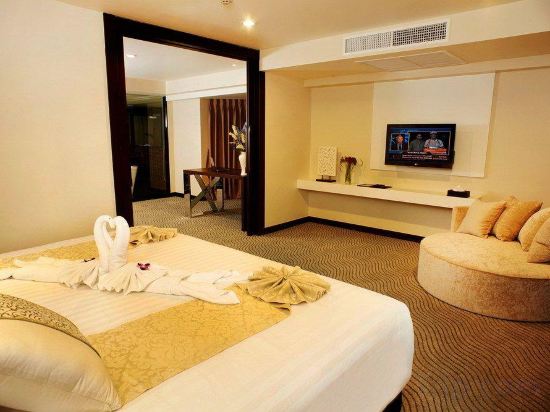 Фото Furama Silom Bangkok Hotel
