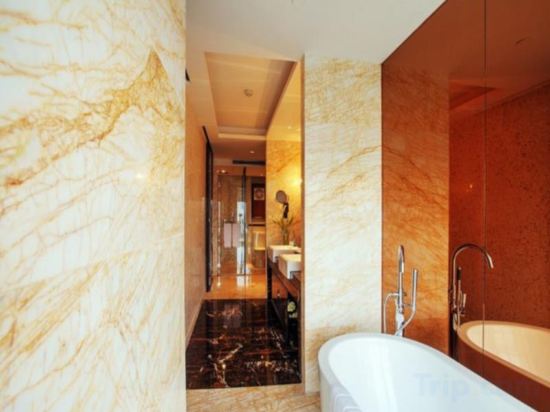 Фото 65777021211