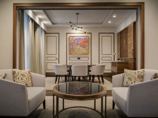 Фото The Ritz-Carlton