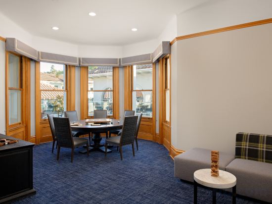 Фото 156346817125