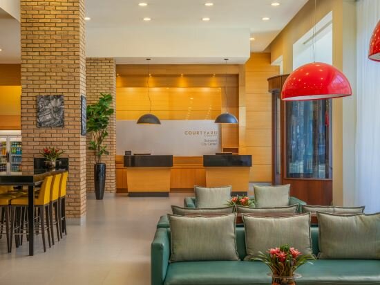 Фото Courtyard by Marriott Budapest City Center