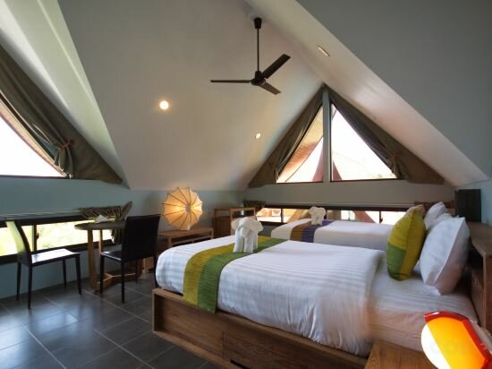 Фото Tha Lane Bay Villa