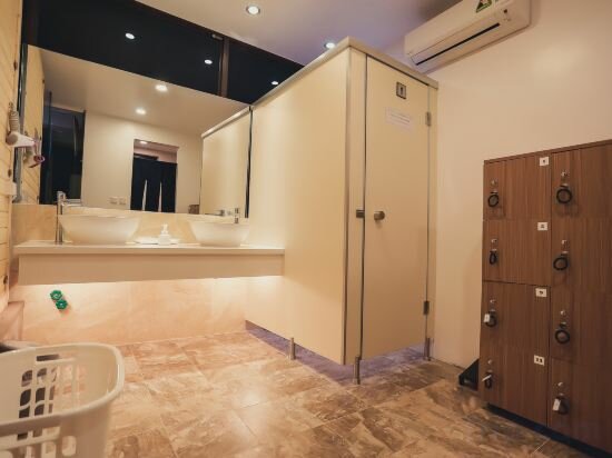 Фото Momizi Business Hotel