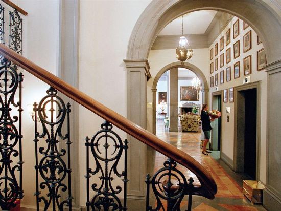 Фото Helvetia & Bristol