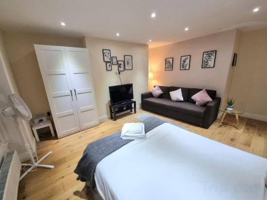 Фото Urban Stay Oxford Gardens Apartments