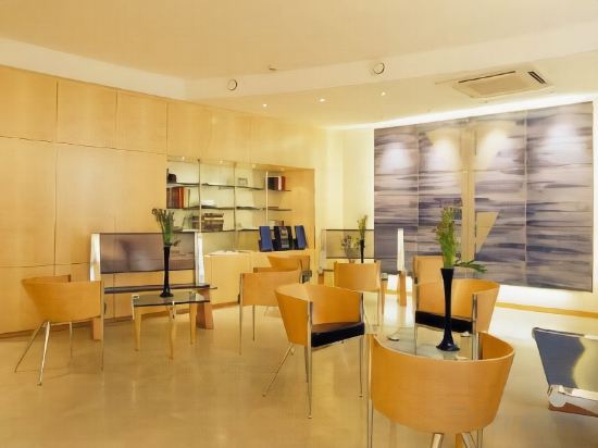 Фото Hotel Franklin Feel The Sound