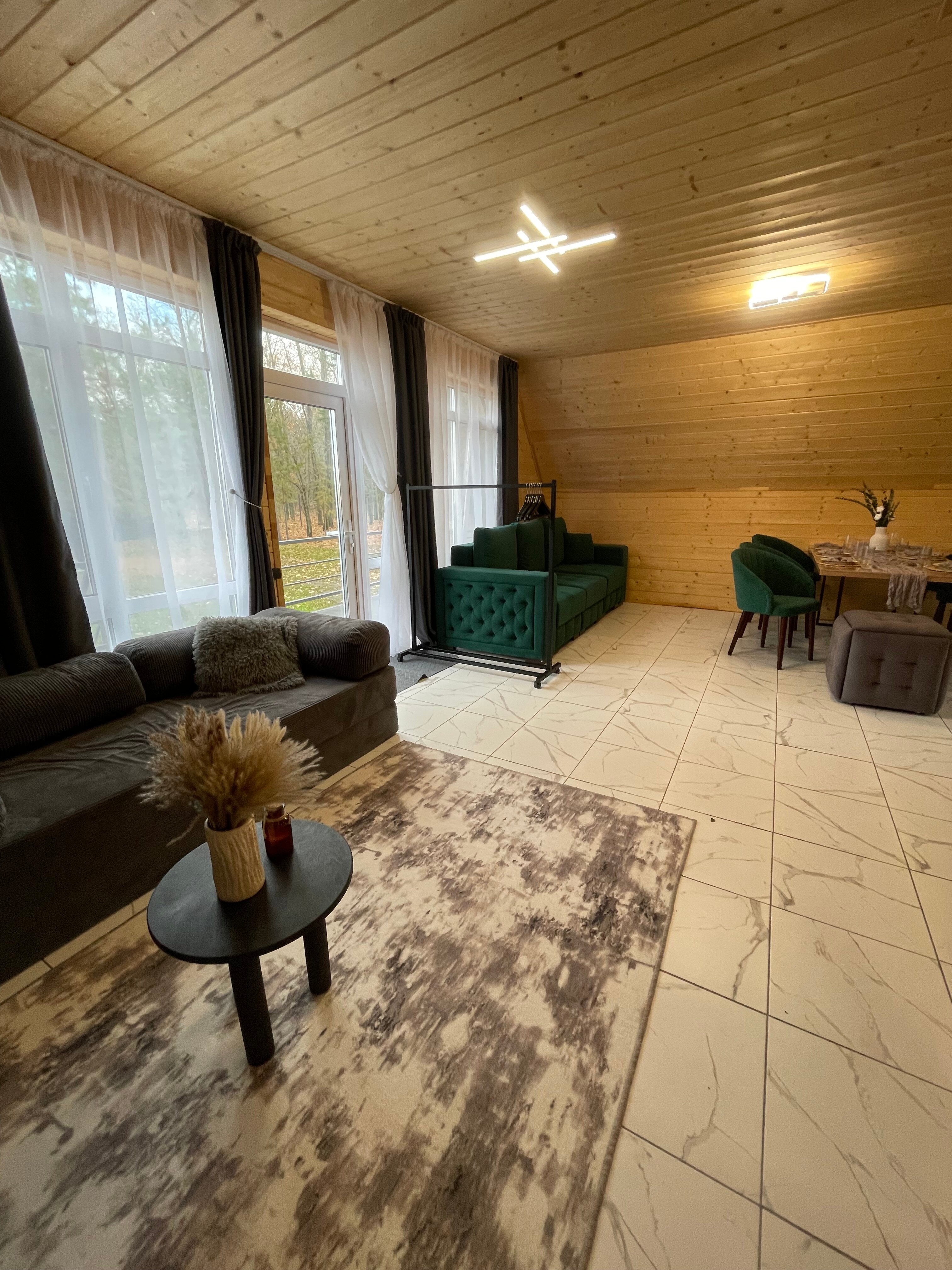 Фото Хижина в лесу