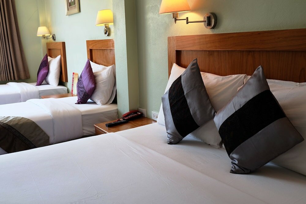 Фото Chilli Hotel & Restaurant