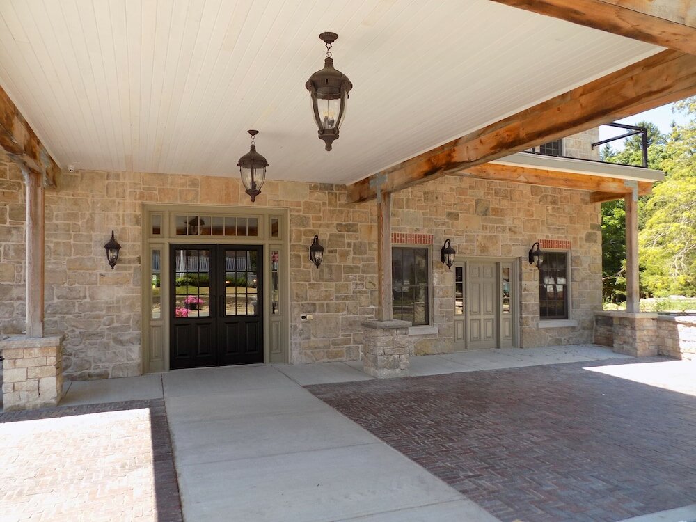 Фото The Barracks Inn