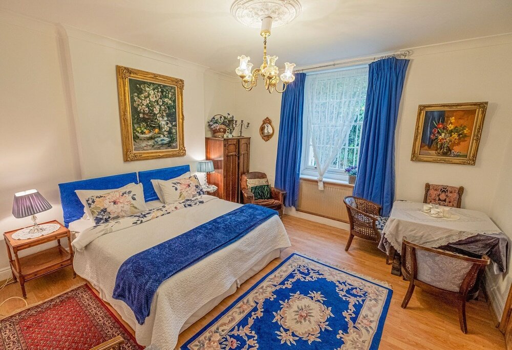 Фото Juliette's Bed and Breakfast