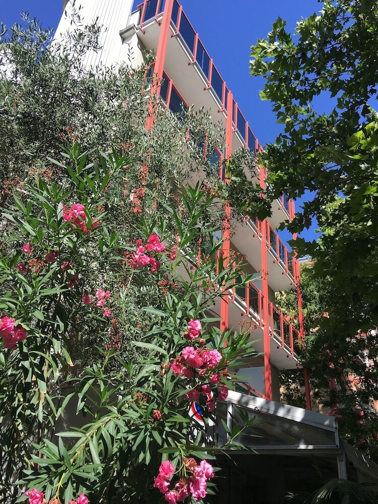 Фото Noi Due Hotel