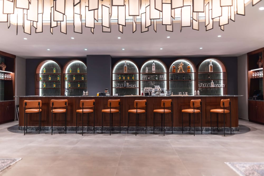 Фото Radisson Blu Hotel, Amman Galleria Mall