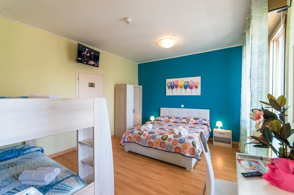 Фото Hotel Romantik