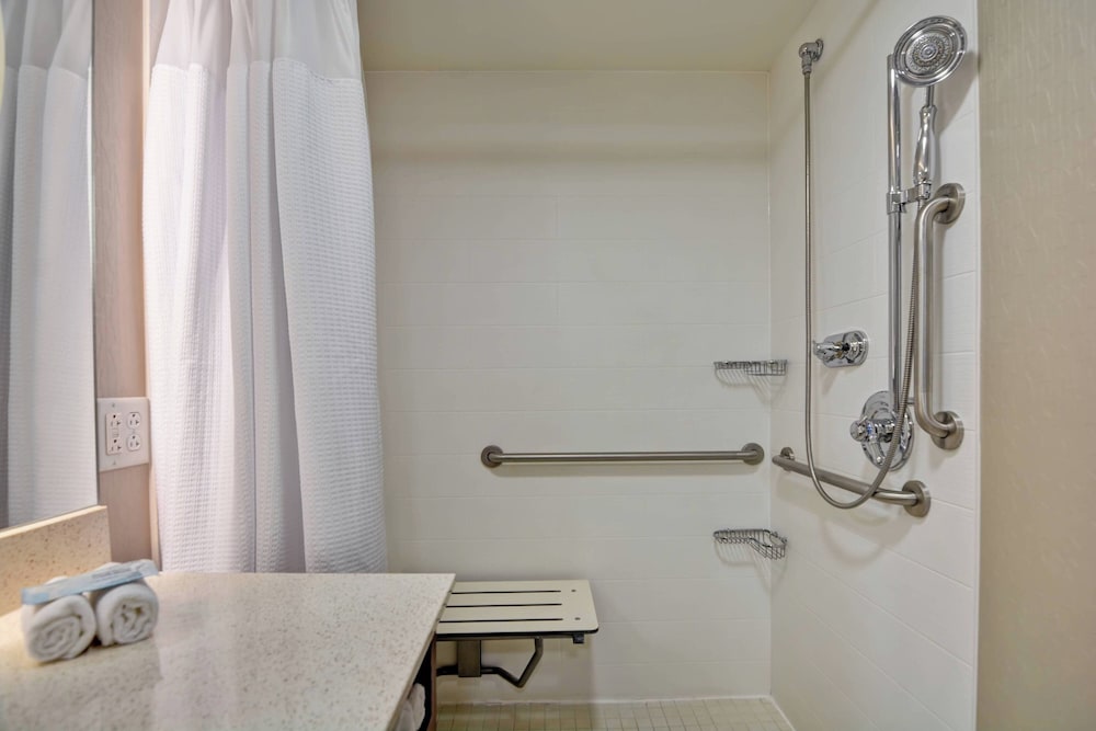 Фото Springhill Suites by Marriott Midtown Cincinnati