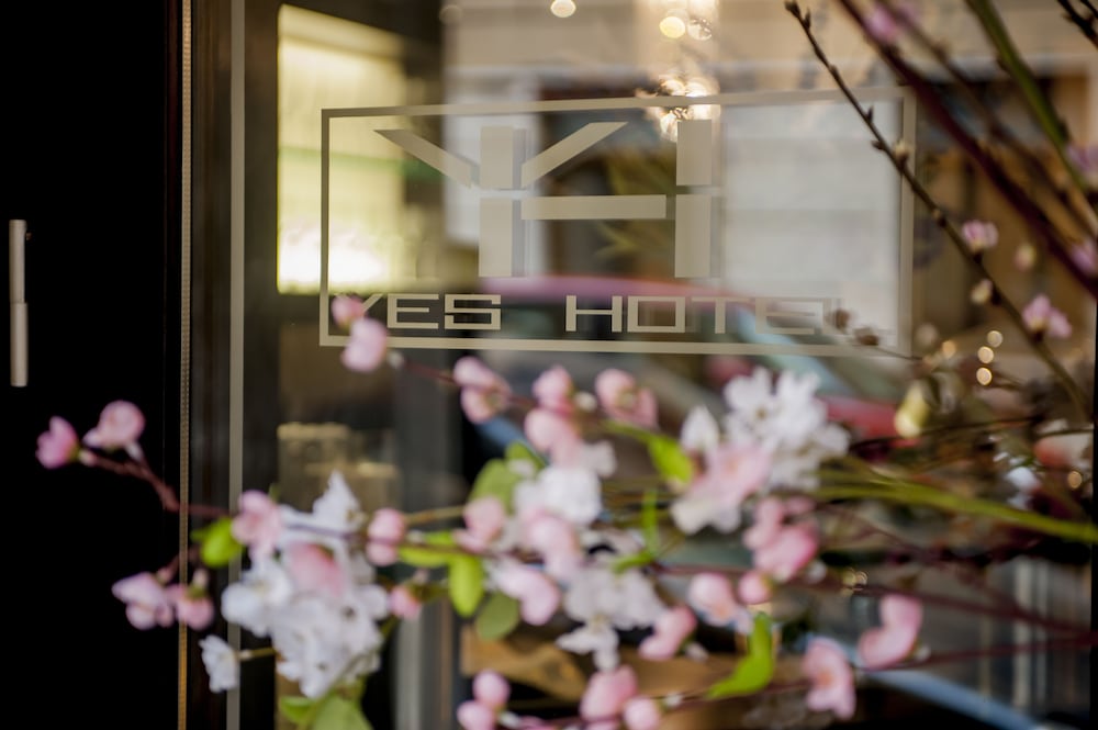 Фото Yes Hotel