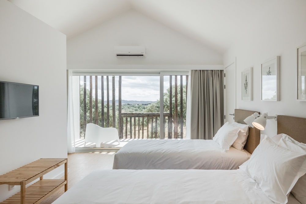 Фото Sobreiras Alentejo Country Hotel by Unlock Hotels