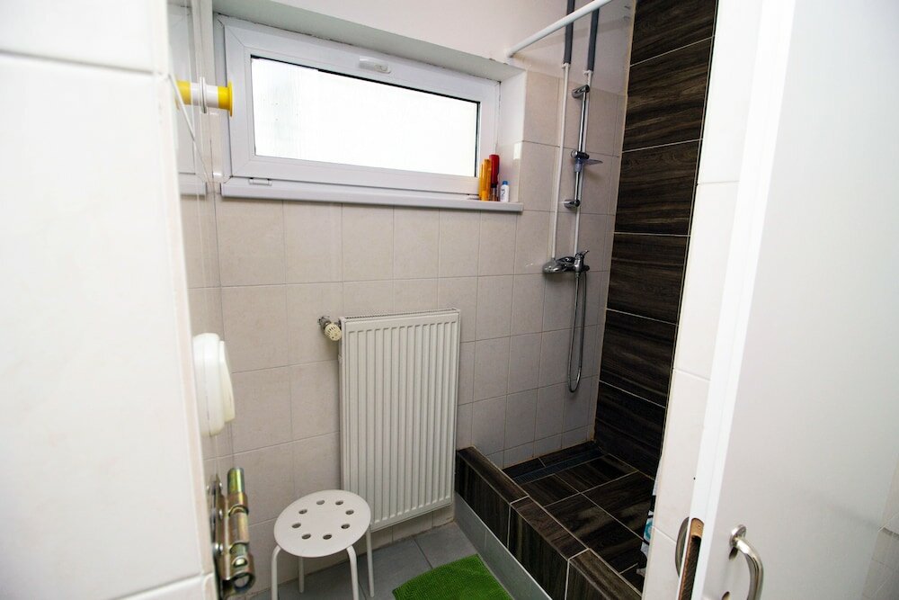 Фото Nitra Glycerin Hostel