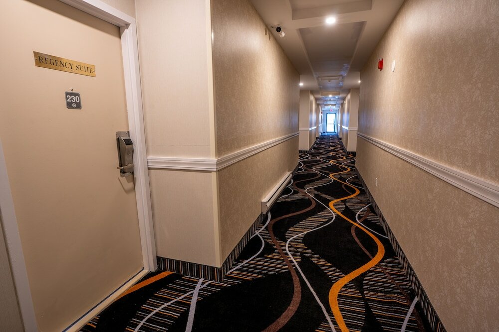 Фото Hyannis Plaza Hotel