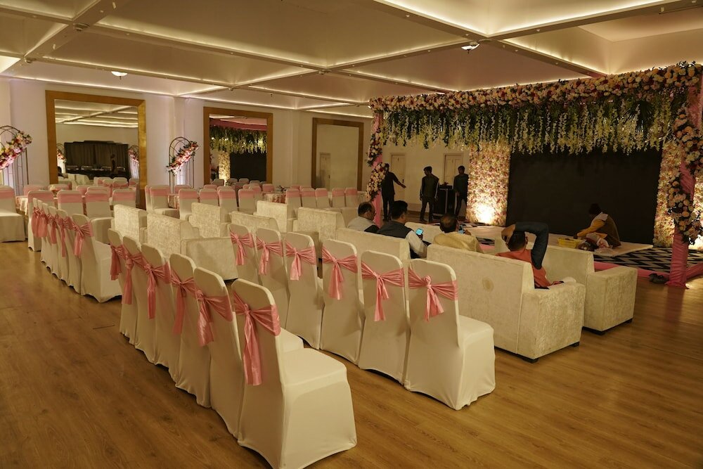 Фото Lebua Lucknow