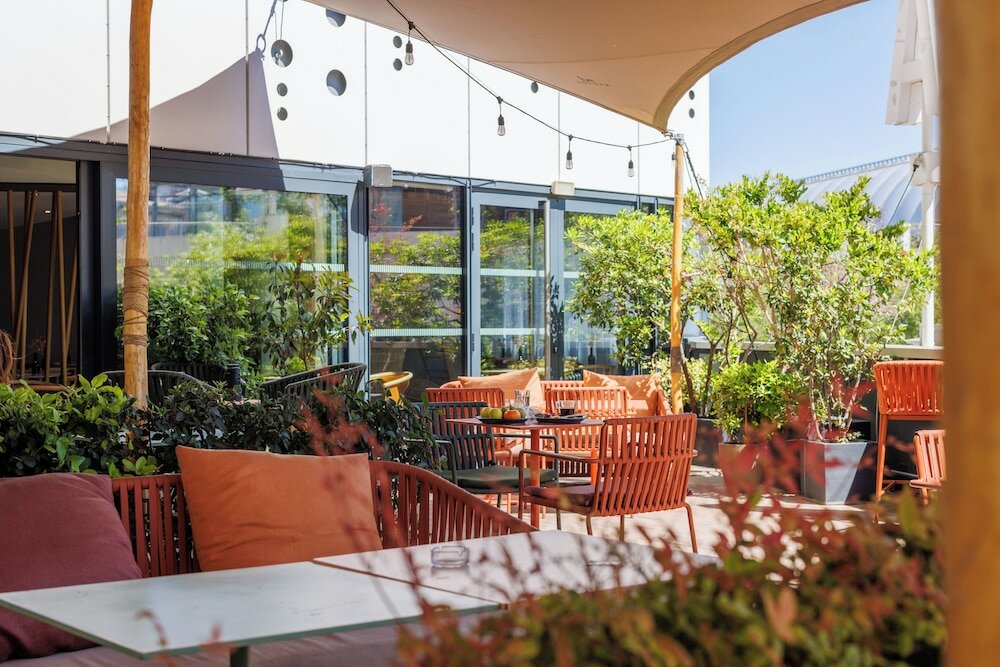 Фото Hôtel Campanile Montpellier Centre St Roch