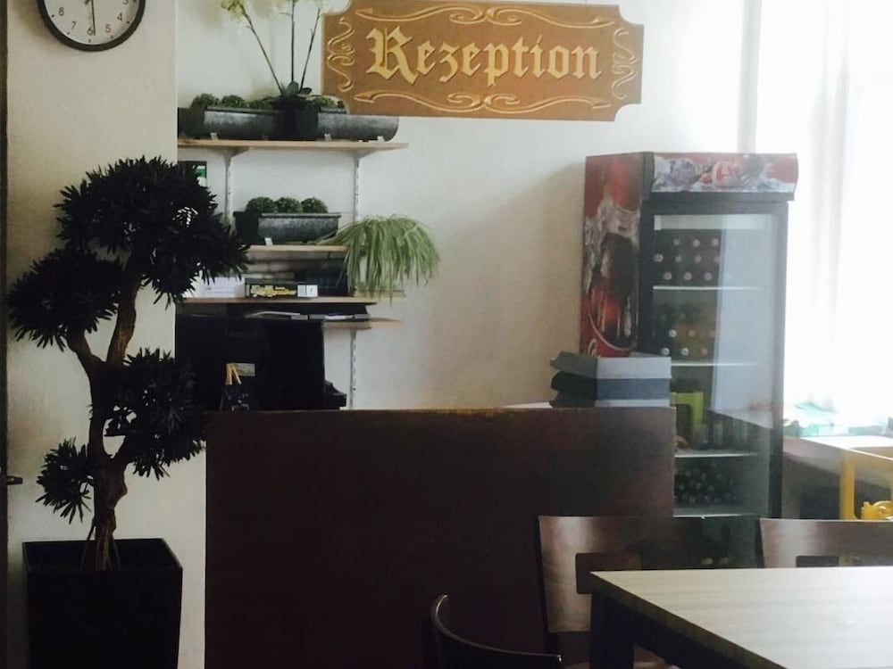 Фото Hotel Goldener Hahn