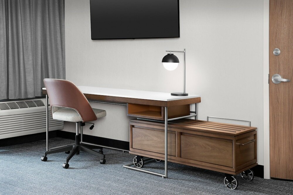 Фото Courtyard by Marriott Portland Tigard