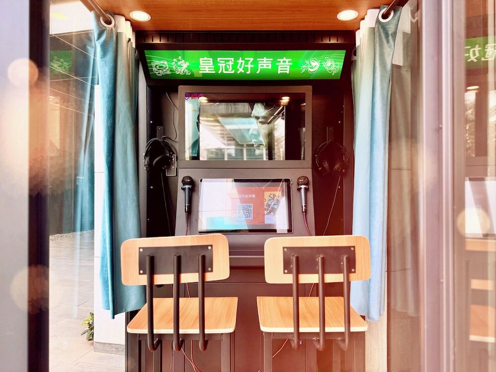 Фото Crowne Plaza Shenzhen World Exhibition and Convention Center by IHG