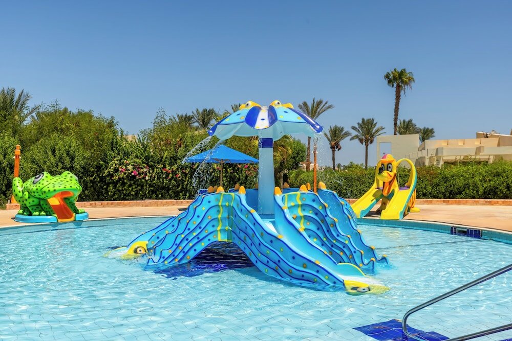 Фото Amwaj Oyoun Resort