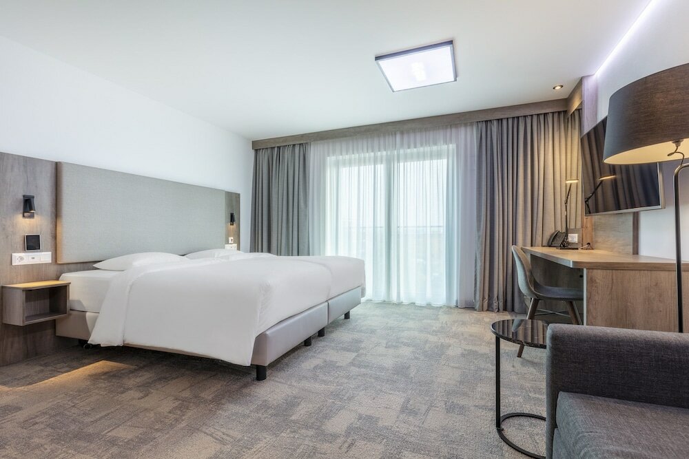 Фото Park Inn by Radisson Wismar