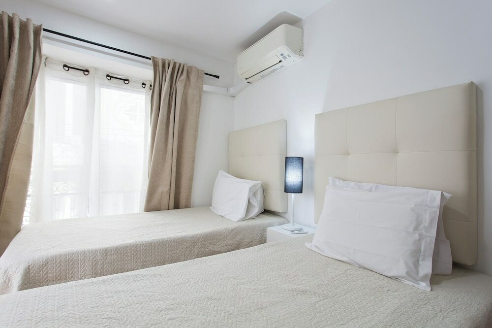 Фото Braganca Oporto Hotel