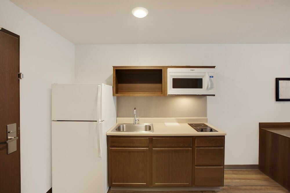 Фото WoodSpring Suites San Antonio Stone Oak