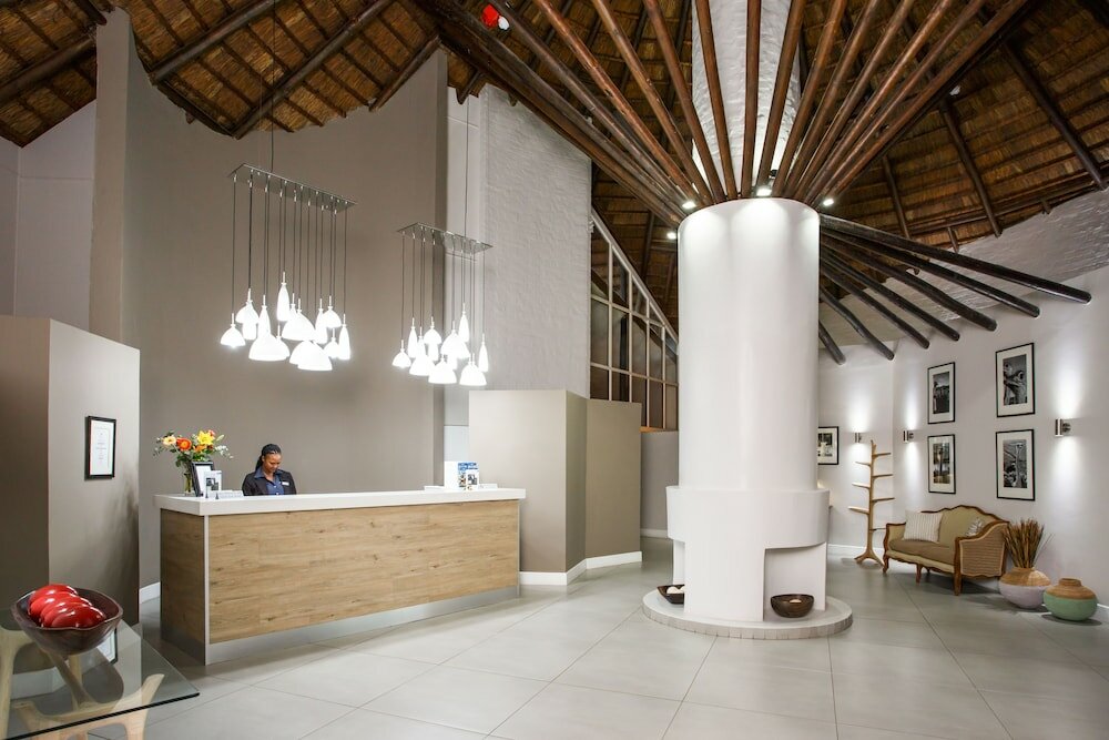 Фото отеля 2