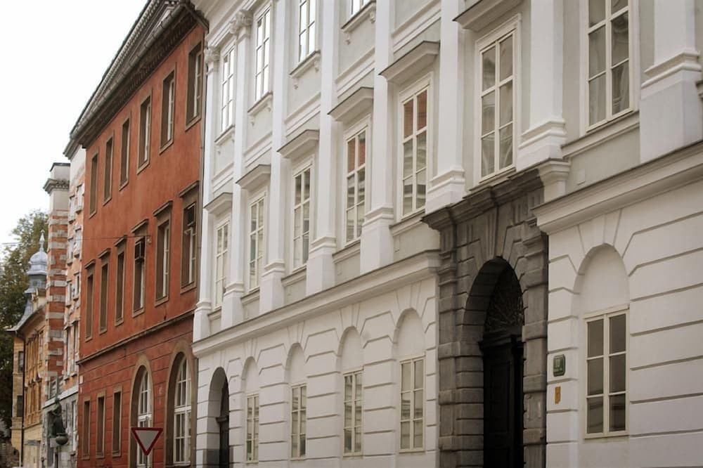 Фото Antiq Palace