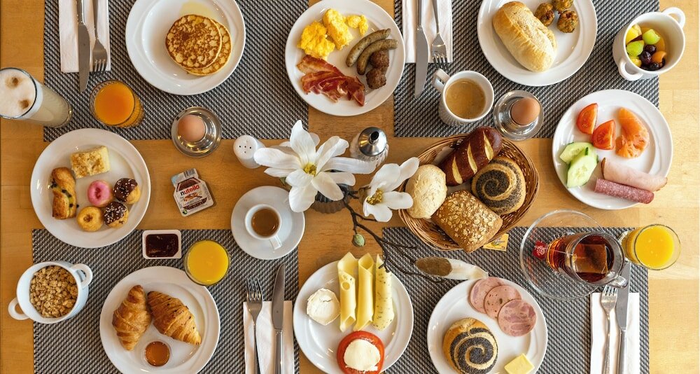 Фото Plaza Premium Köln