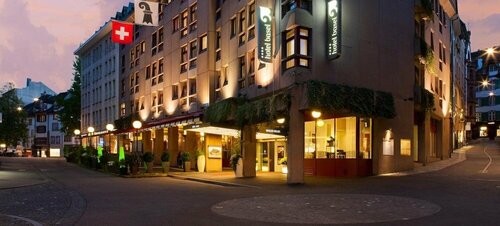 Внешний вид отеля Royal Hotel в Базели, фото 5