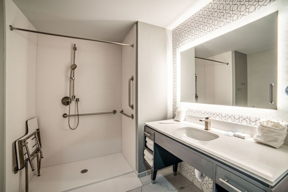 Фото Everglades Adventures Hotel Suites by Ivey House