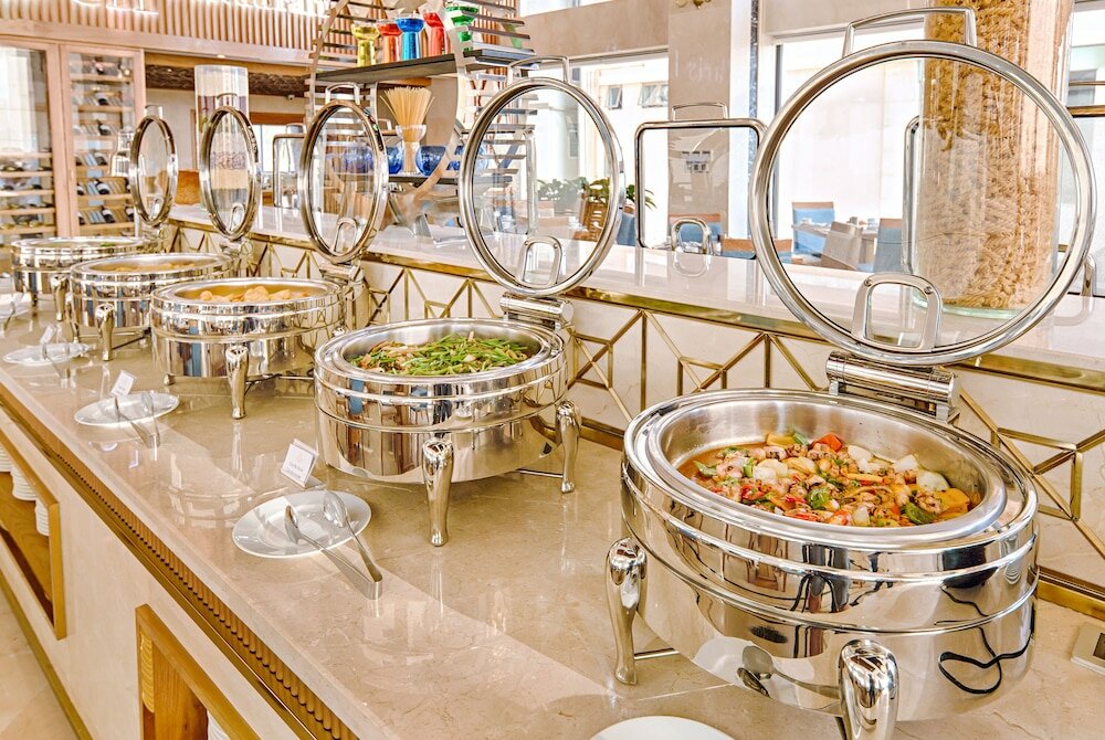 Фото Paris Deli Danang Beach Hotel