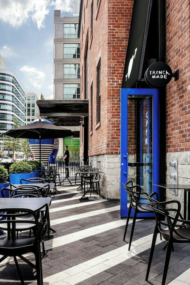 Фото Bisha Hotel Toronto