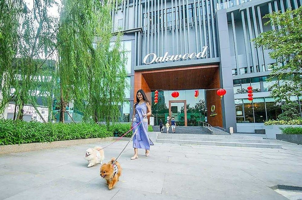 Фото Oakwood Hotel and Residence Sri Racha