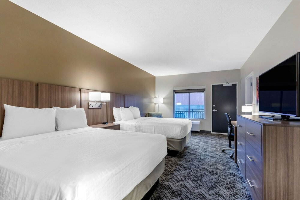 Фото Best Western Plus Zion Canyon Inn & Suites